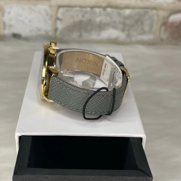 Nixon Kensington Leather Light Gold/Charcoal Casual Designer Women's Watch - Picture 5 of 10